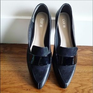 Black Leather Bar III Pointed Toe Loafers